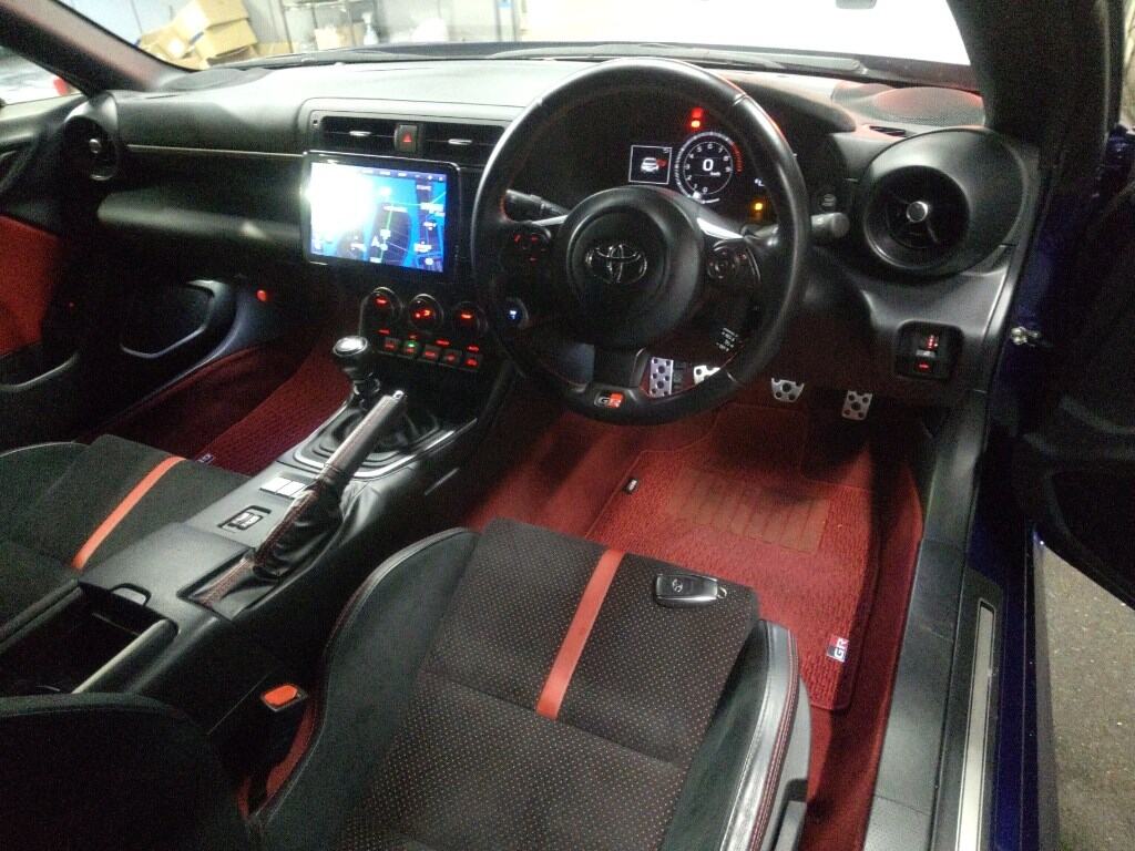 2022 TOYOTA GR86 RZ photo 3