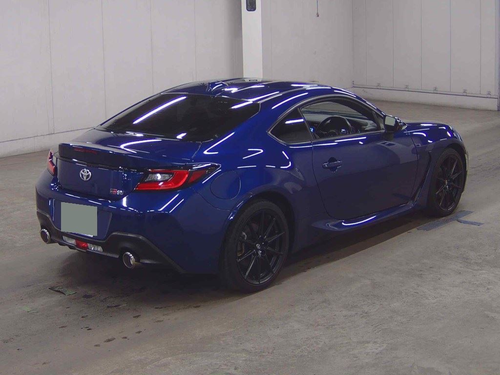 2022 TOYOTA GR86 RZ photo 5