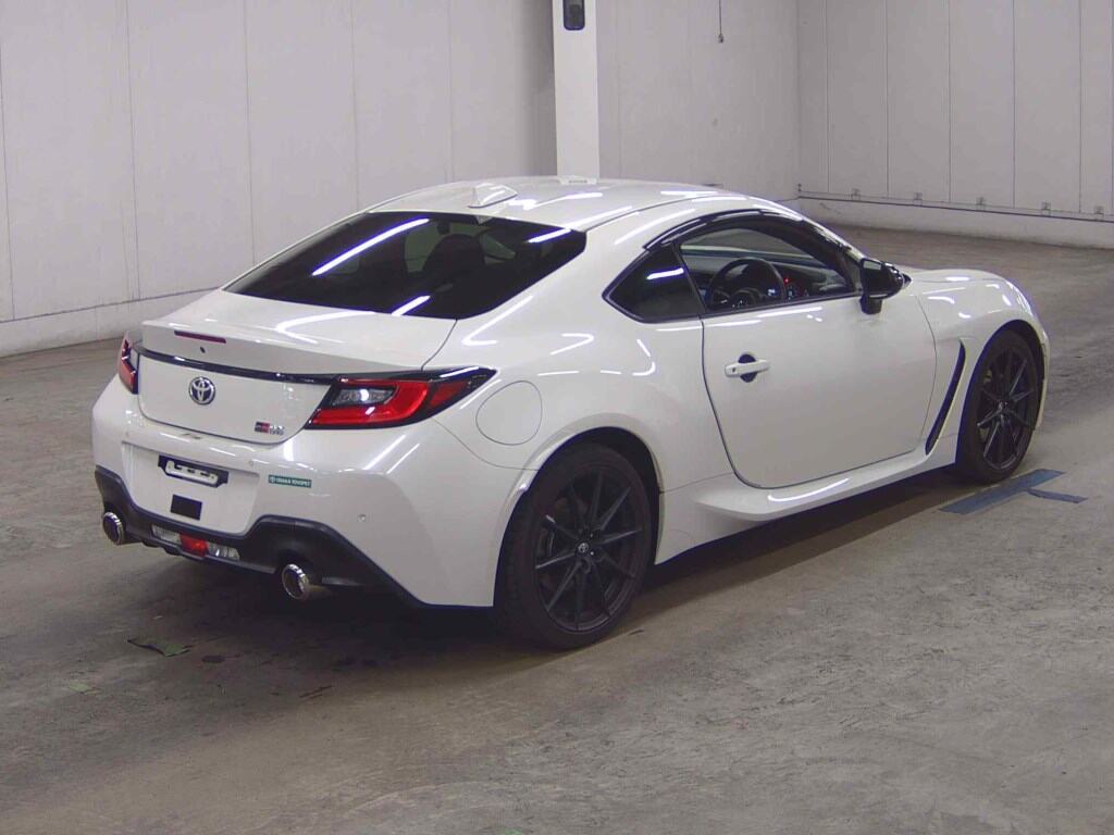 2024 TOYOTA GR86 RZ photo 5