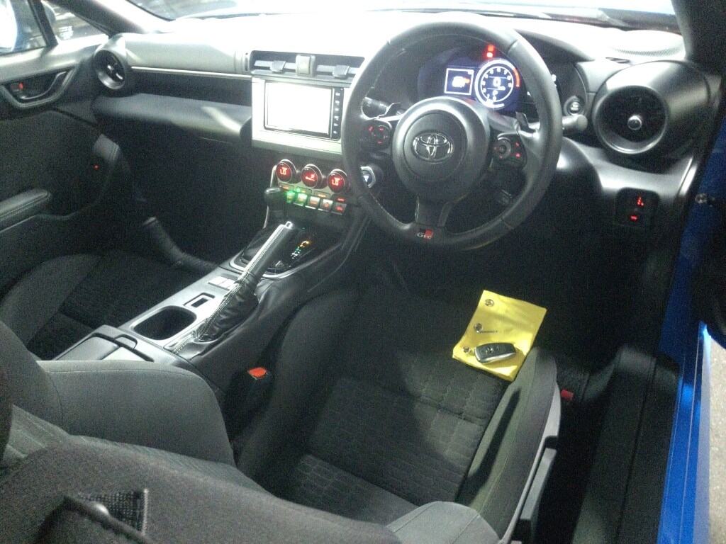 2023 TOYOTA GR86 SZ photo 5
