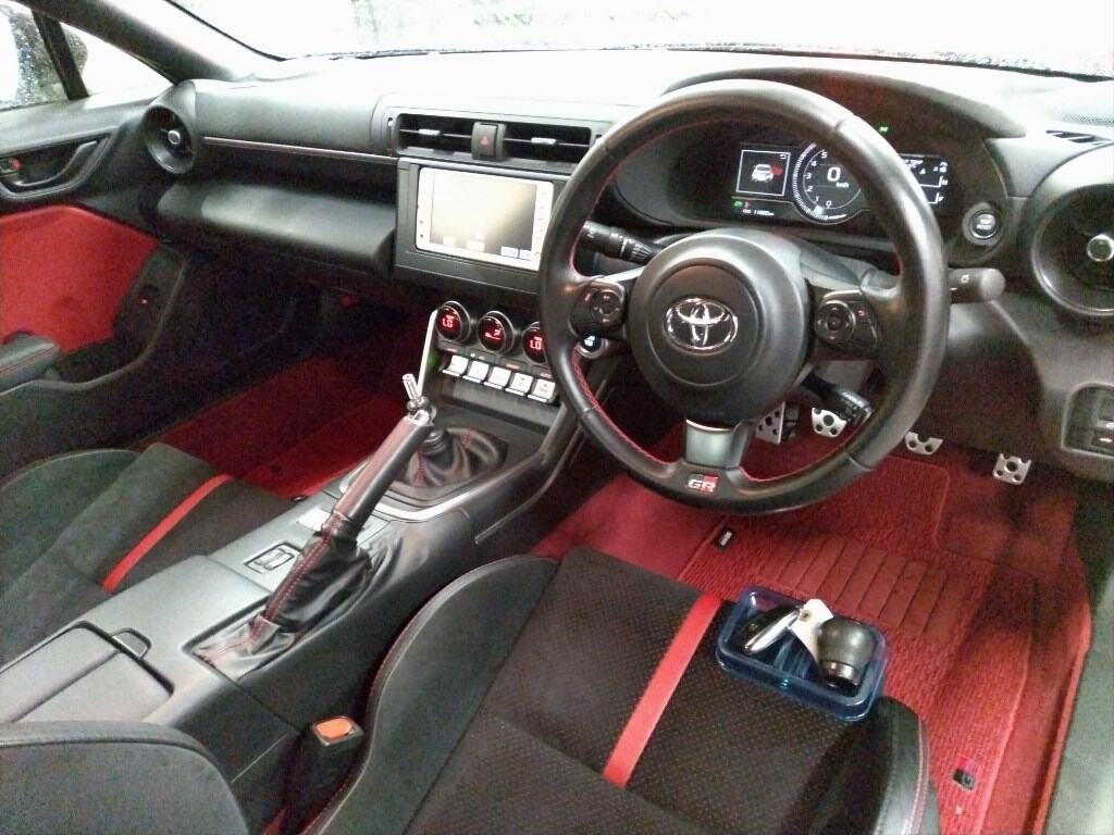 2022 TOYOTA GR86 RZ photo 5