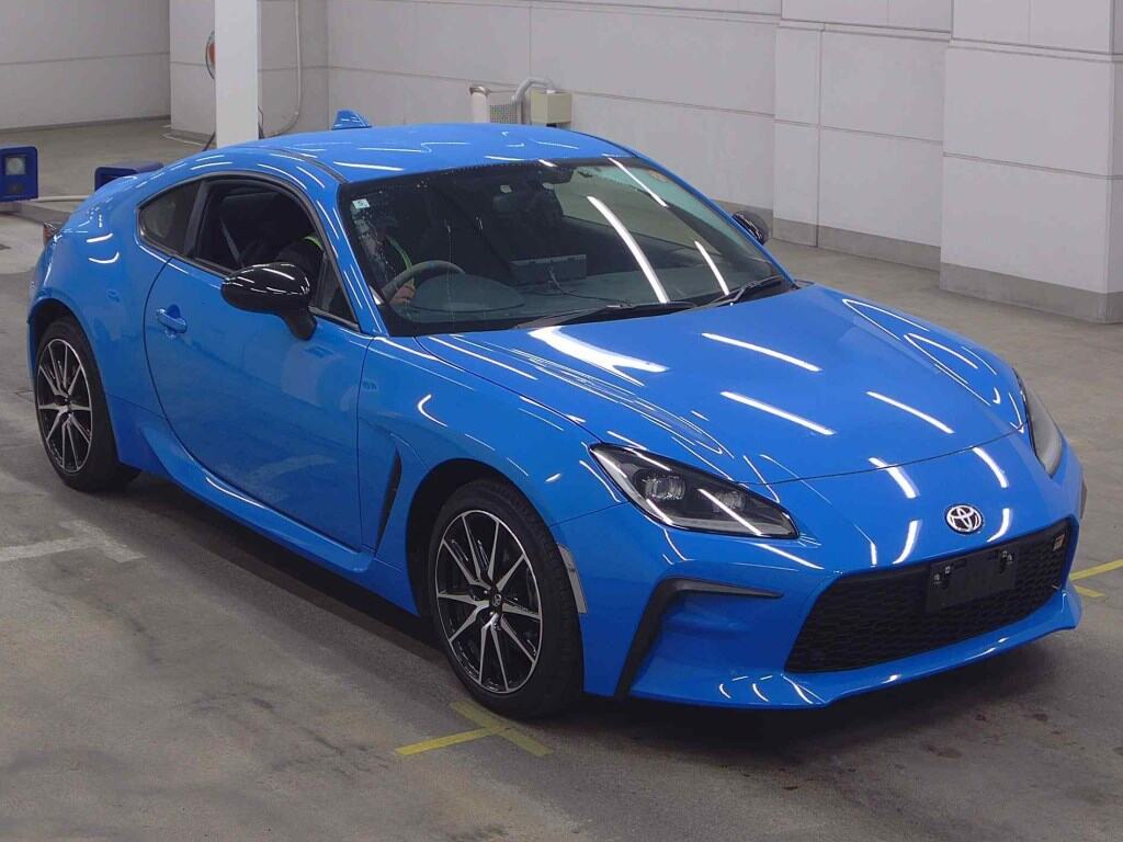 2024 TOYOTA GR86 SZ