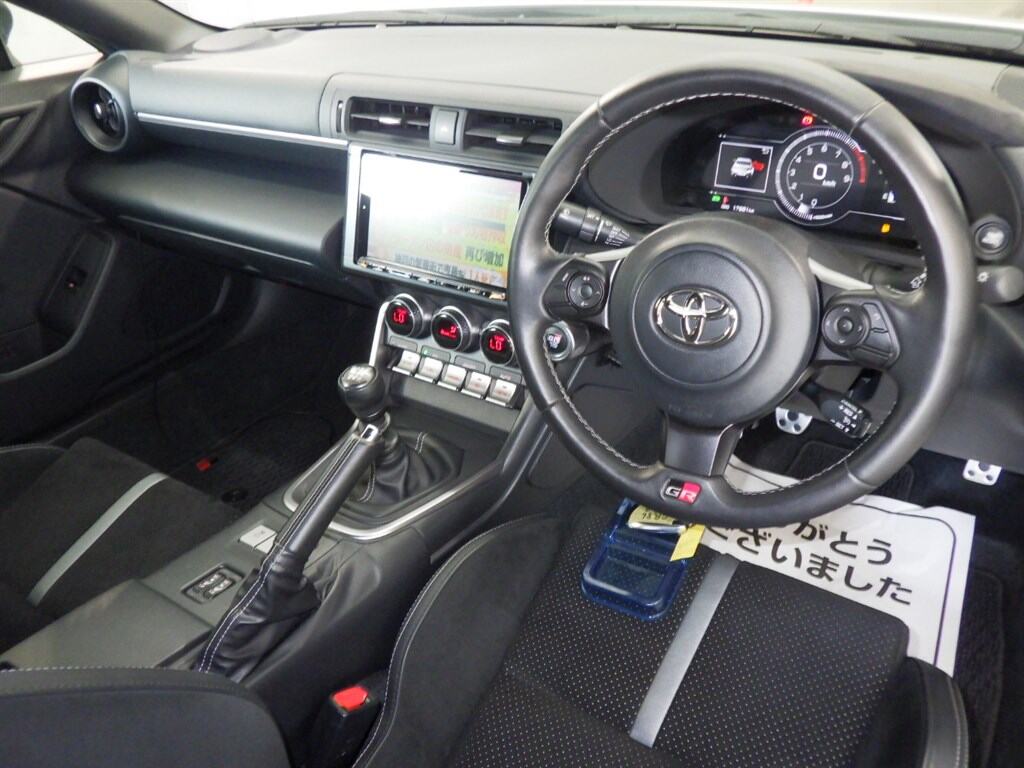 2021 TOYOTA GR86 RZ photo 3