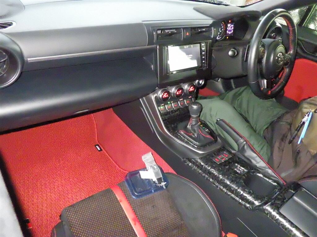 2022 TOYOTA GR86 RZ photo 3