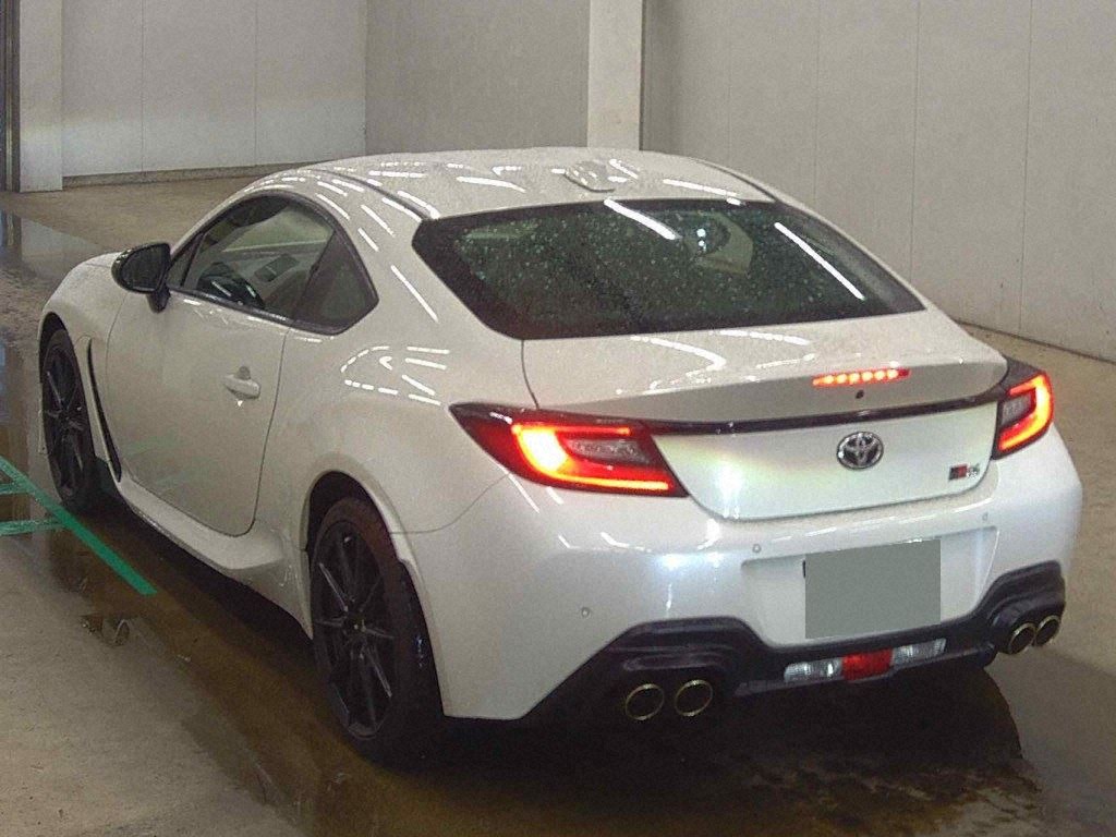 2022 TOYOTA GR86 RZ photo 2