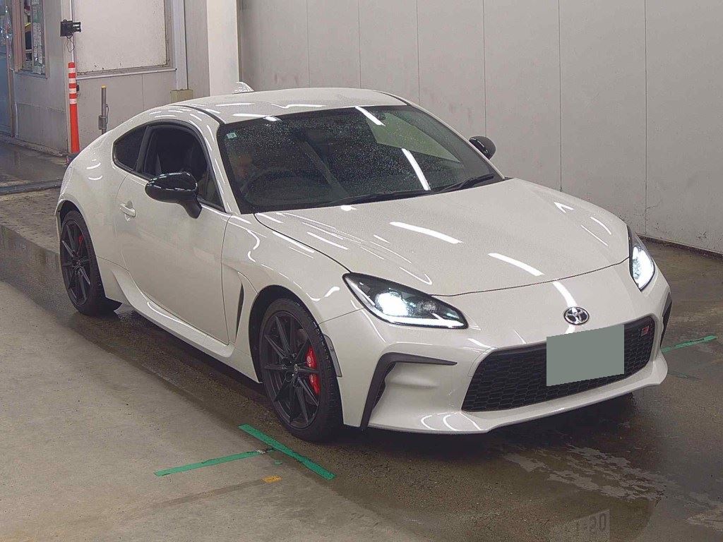 2026 TOYOTA GR86 RZ