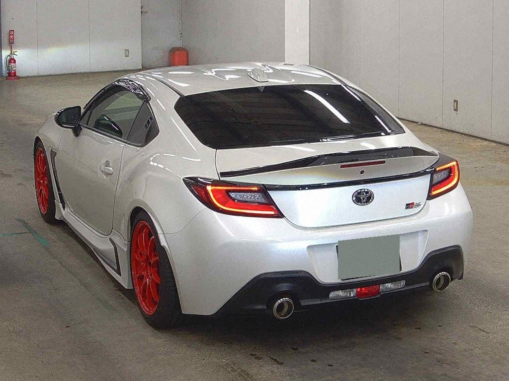 2023 TOYOTA GR86 SZ photo 2