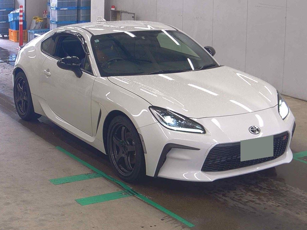 2024 TOYOTA GR86 RC