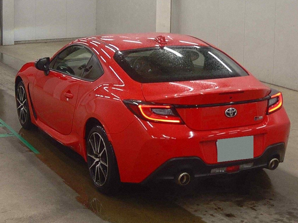 2024 TOYOTA GR86 SZ photo 2
