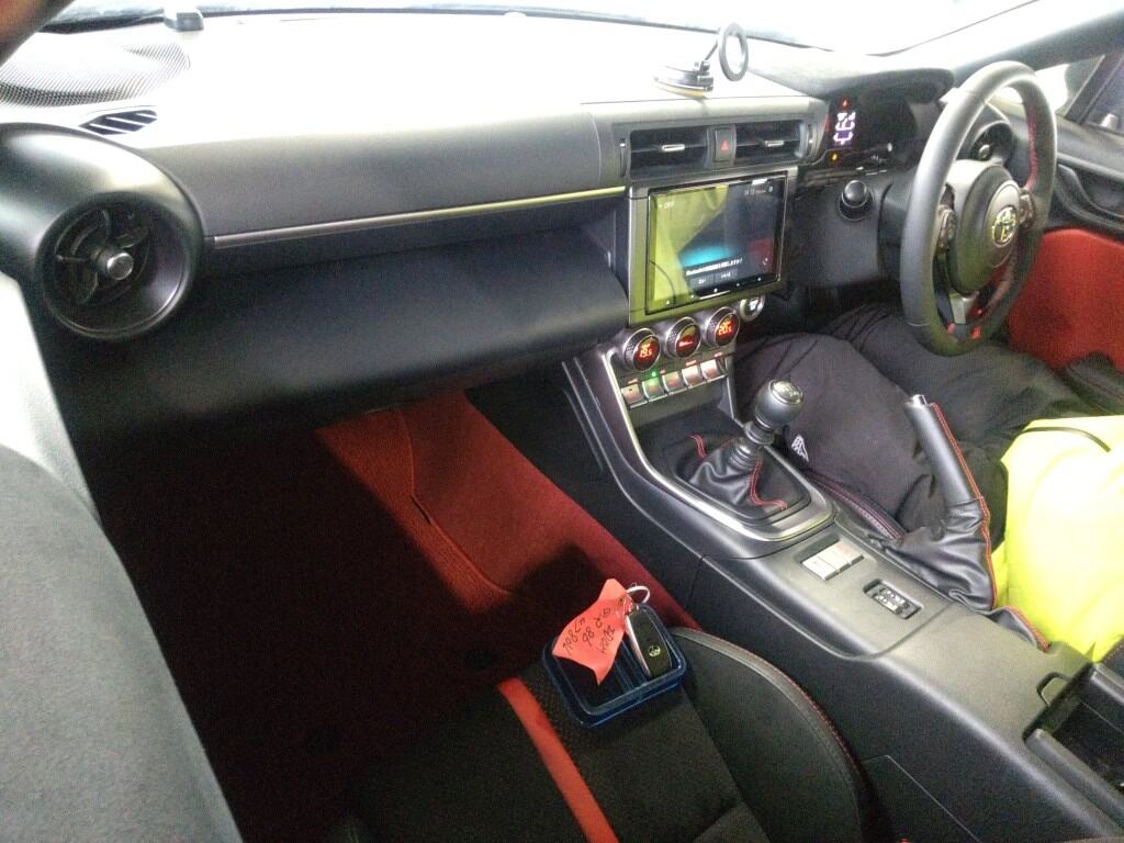 2025 TOYOTA GR86 RZ photo 3