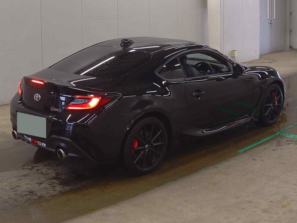 2024 TOYOTA GR86 RZ photo 5