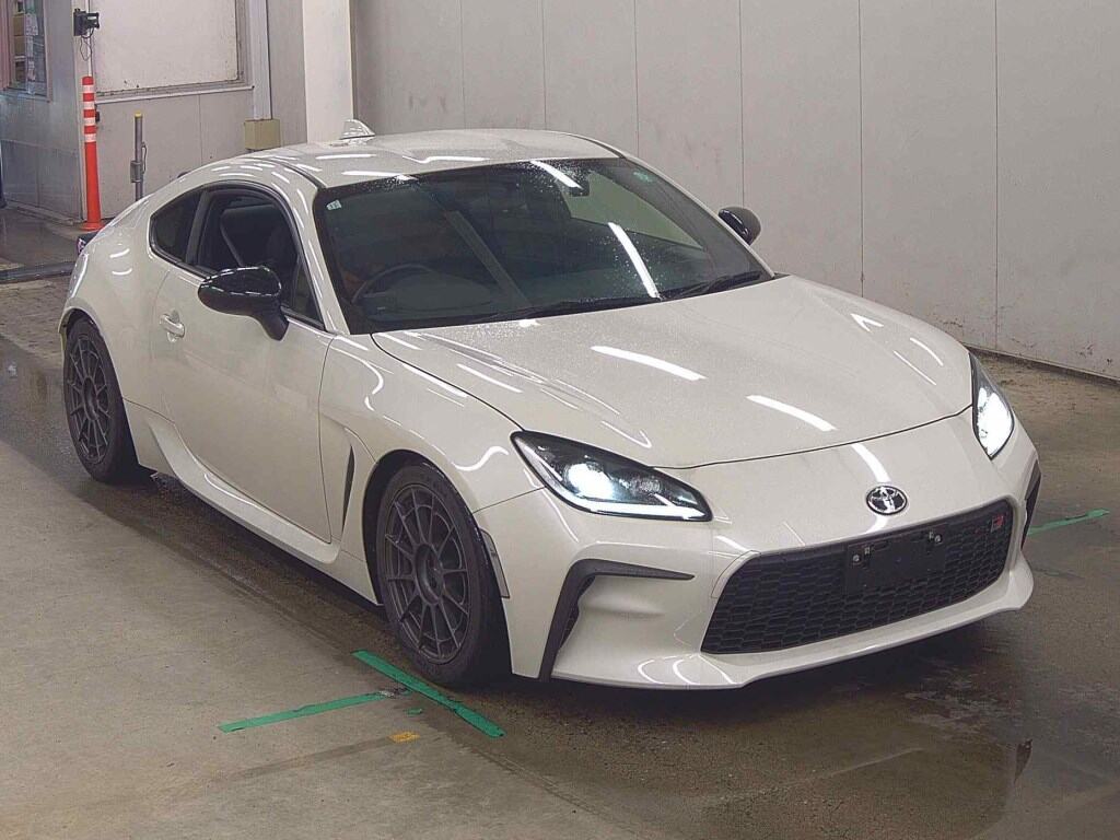 2023 TOYOTA GR86 SZ