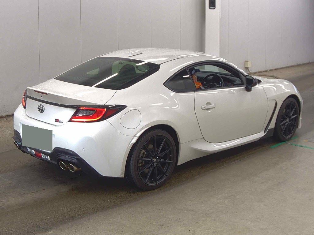 2022 TOYOTA GR86 RZ photo 5