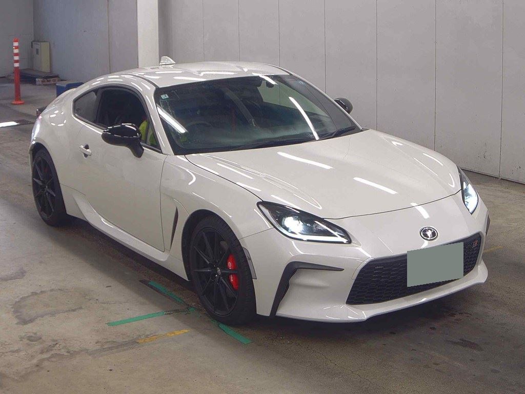 2025 TOYOTA GR86 RZ