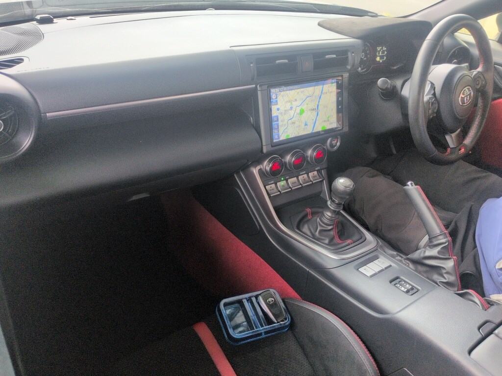 2024 TOYOTA GR86 RZ photo 3