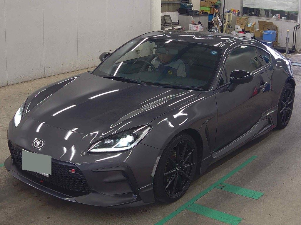 2024 TOYOTA GR86 RZ photo 4