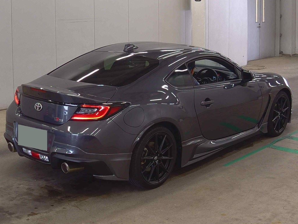 2024 TOYOTA GR86 RZ photo 5