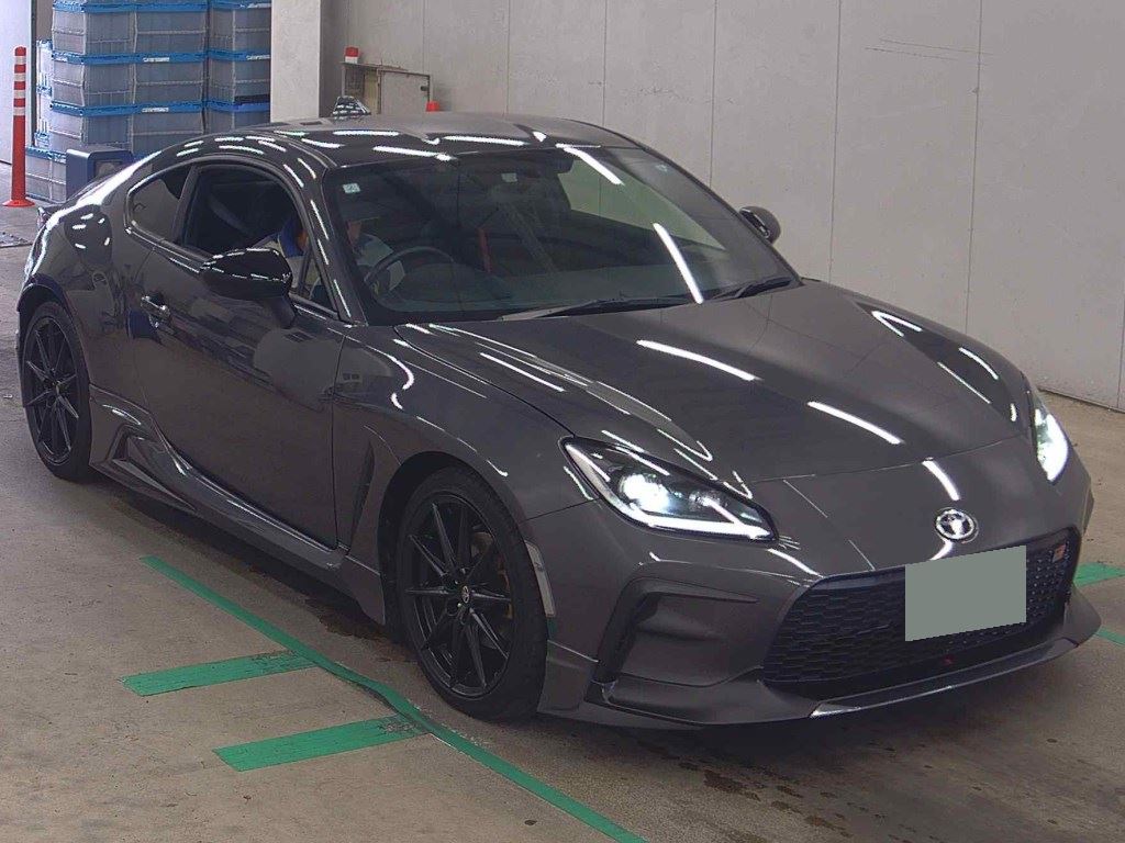 2024 TOYOTA GR86 RZ