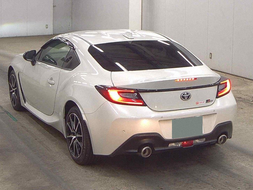 2023 TOYOTA GR86 SZ photo 2