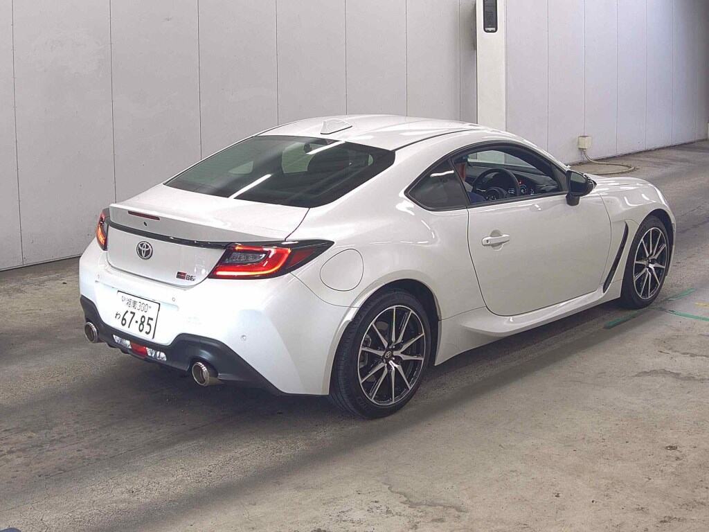 2026 TOYOTA GR86 SZ photo 5
