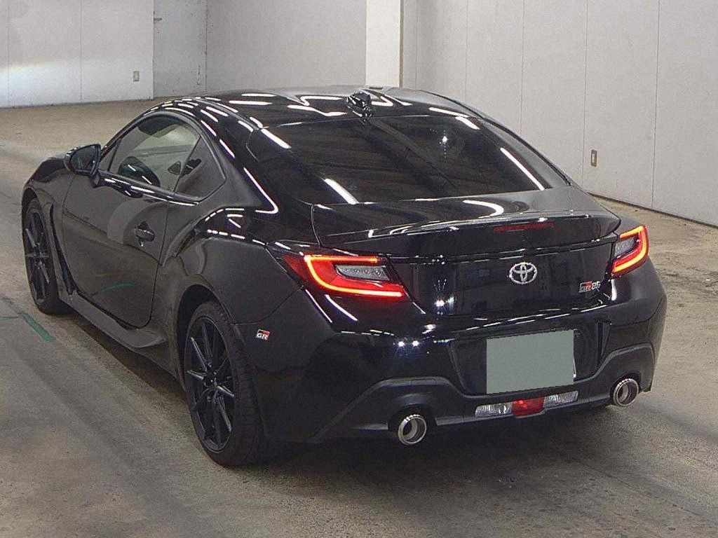2022 TOYOTA GR86 RZ photo 2