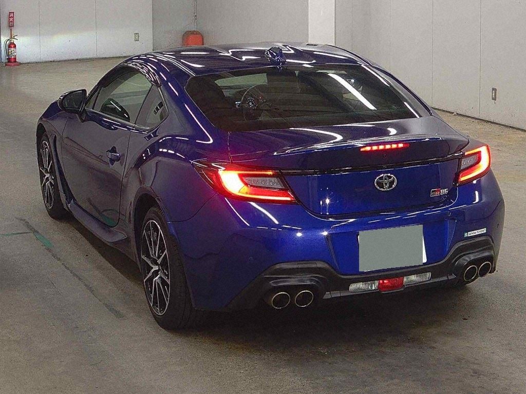 2024 TOYOTA GR86 SZ photo 2