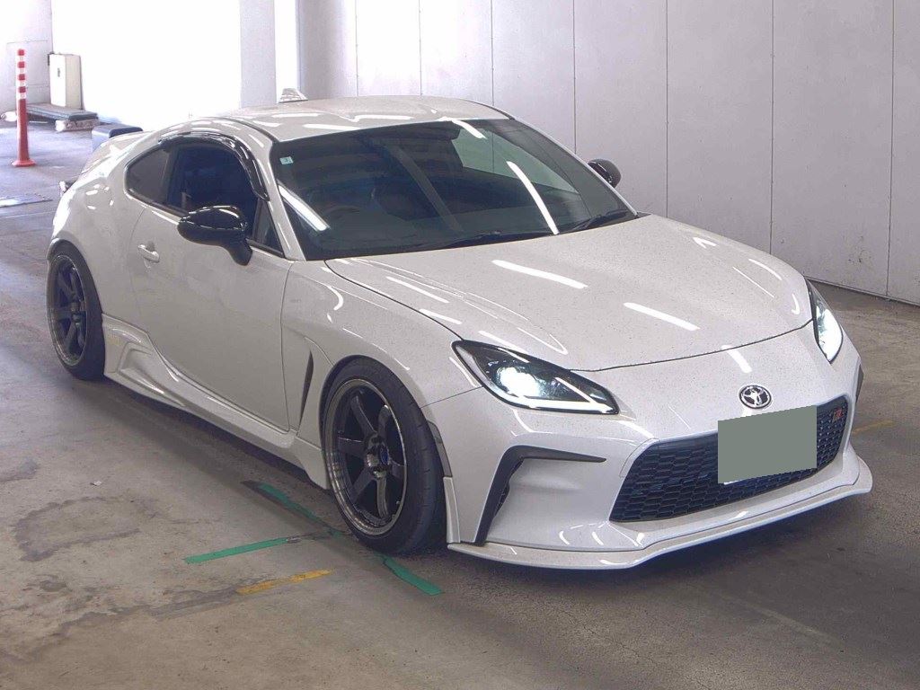 2024 TOYOTA GR86 RC