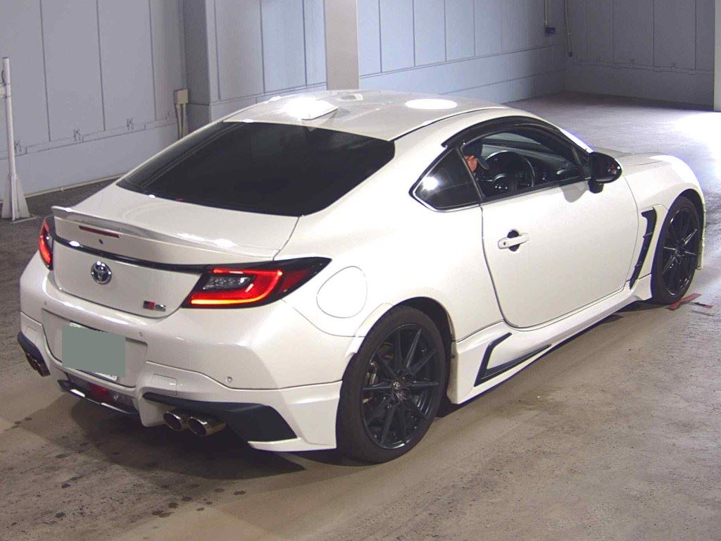 2021 TOYOTA GR86 RZ photo 5