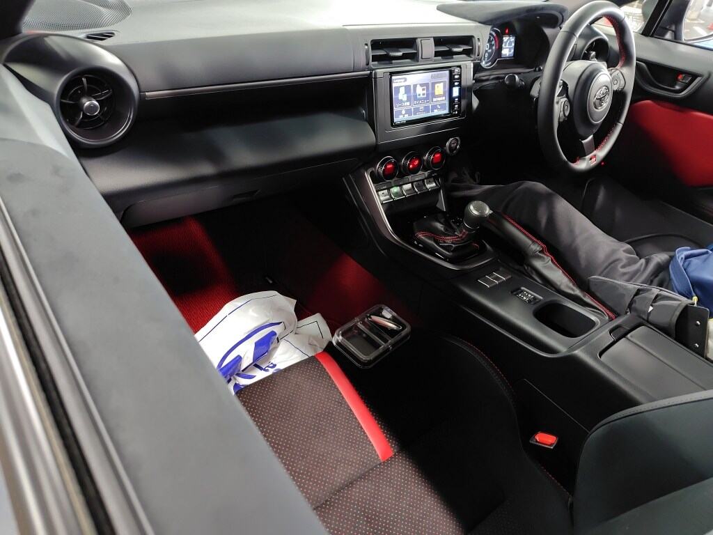 2025 TOYOTA GR86 RZ photo 3