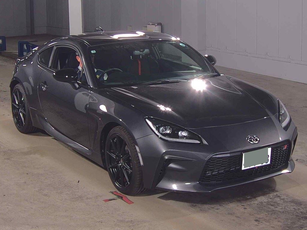 2025 TOYOTA GR86 RZ