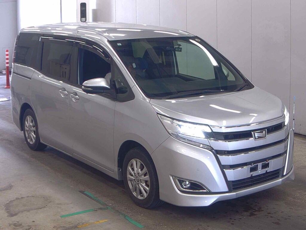2021 TOYOTA NOAH G