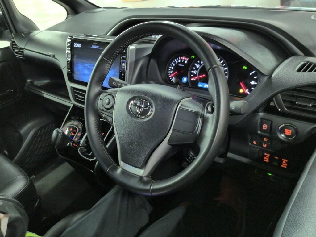 2021 TOYOTA VOXY ZS KIRAMEKI Ⅲ photo 3