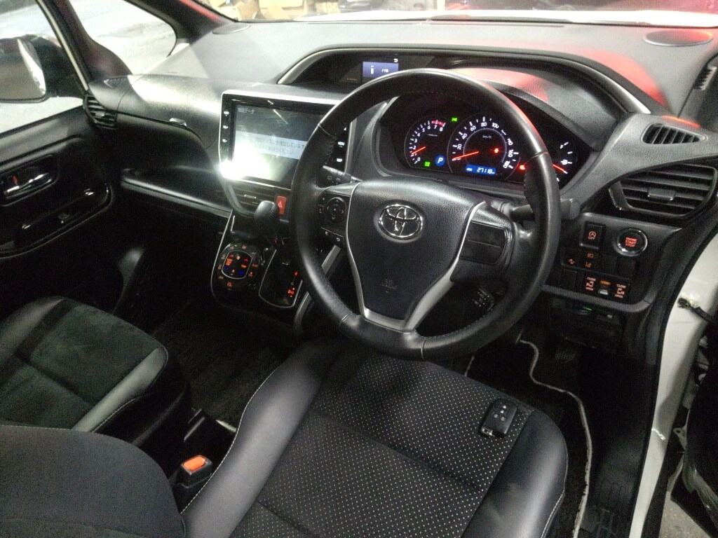 2021 TOYOTA VOXY ZS KIRAMEKI Ⅲ photo 3