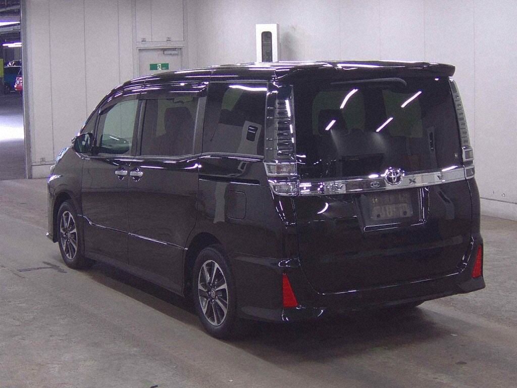 2021 TOYOTA VOXY ZS KIRAMEKI Ⅲ photo 2