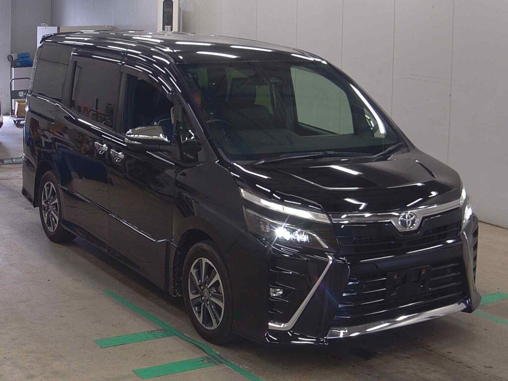 2021 TOYOTA VOXY ZSキラメキ3
