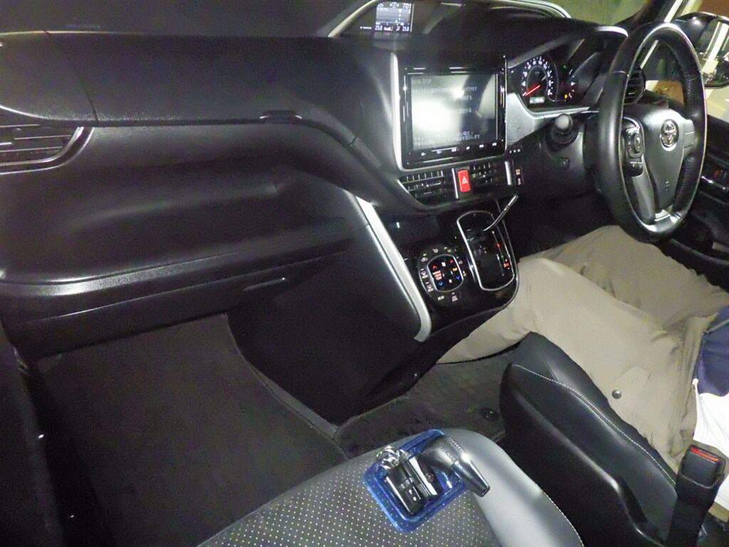 2021 TOYOTA VOXY ZSｷﾗﾒｷ3 photo 3