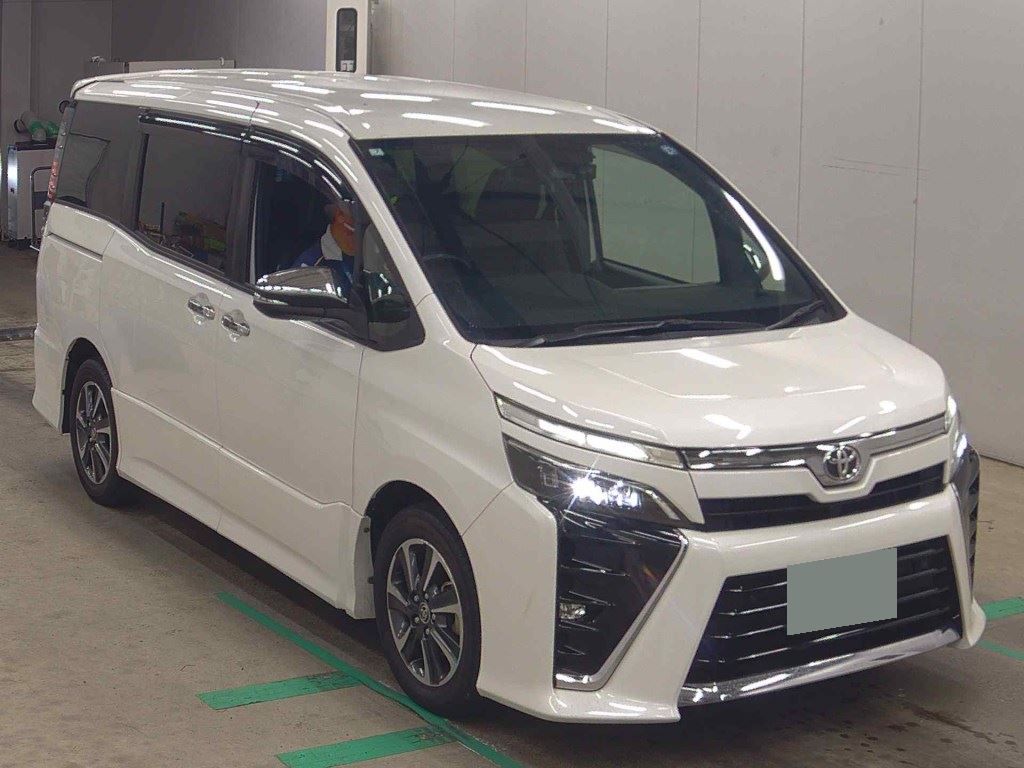 2021 TOYOTA VOXY ZSキラメキ3