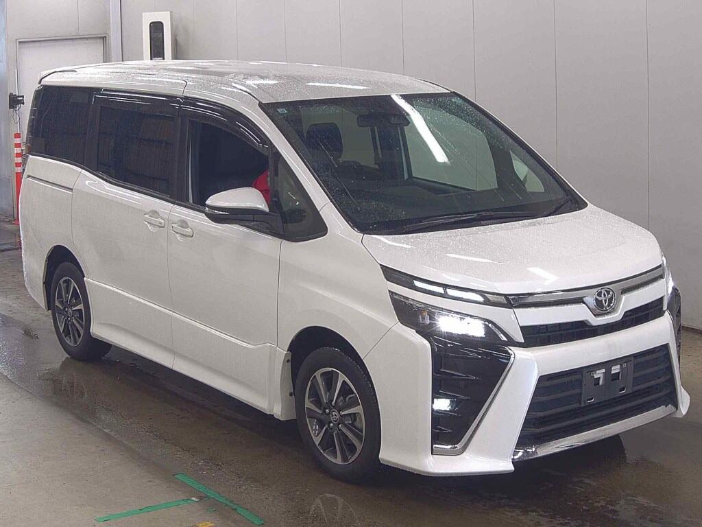 2021 TOYOTA VOXY ZS ウェルキャブ