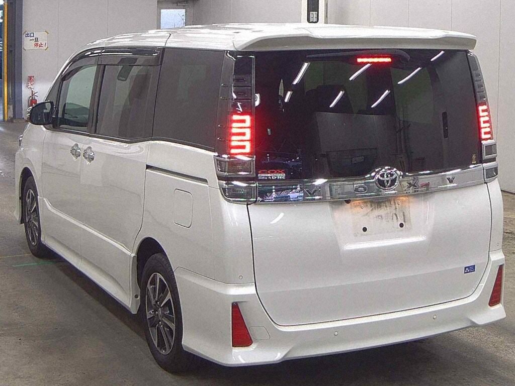 2021 TOYOTA VOXY ZS KIRAMEKI Ⅲ photo 2