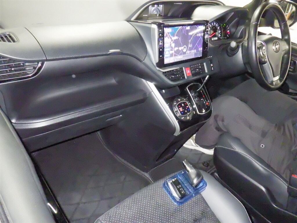 2021 TOYOTA VOXY ZS KIRAMEKI Ⅲ photo 3