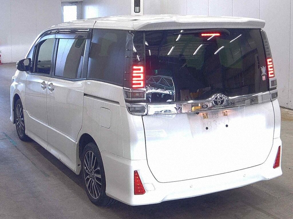 2021 TOYOTA VOXY ZS KIRAMEKI Ⅲ photo 2