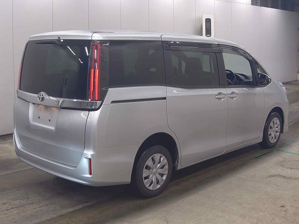 2021 TOYOTA NOAH X photo 5