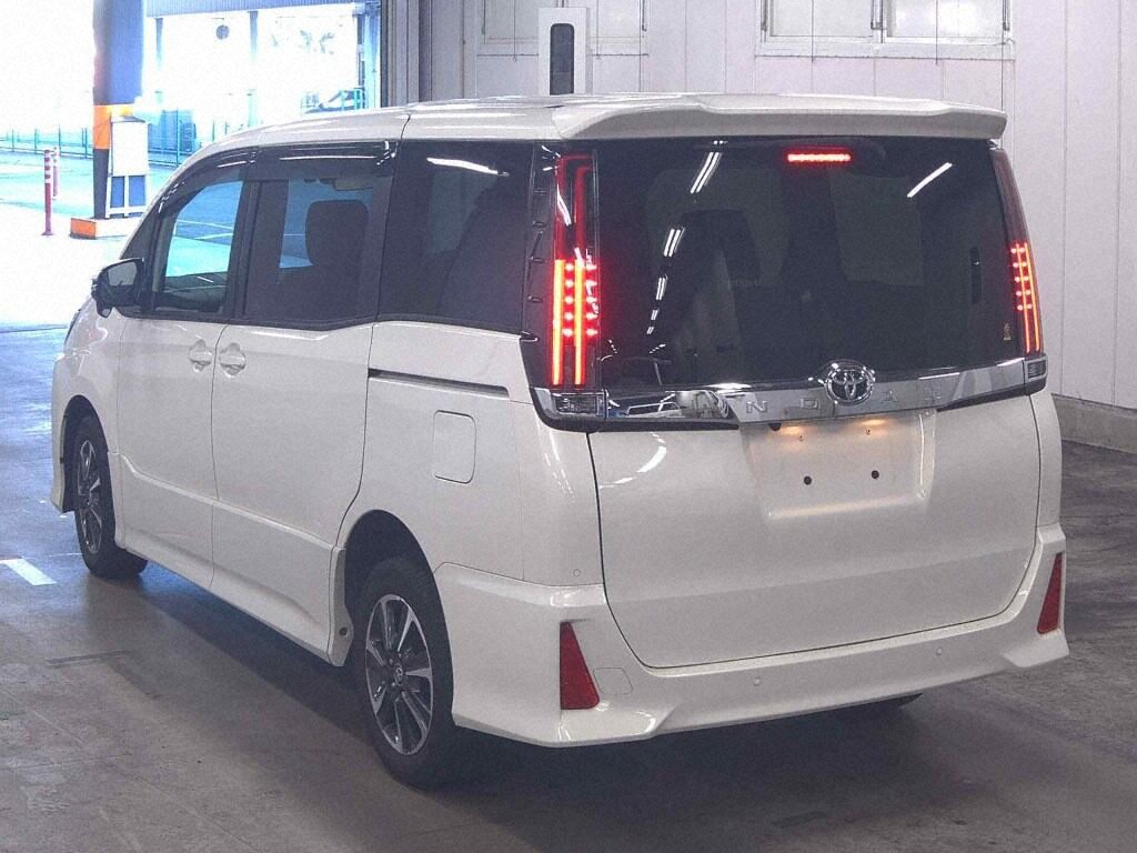 2021 TOYOTA NOAH SI photo 2