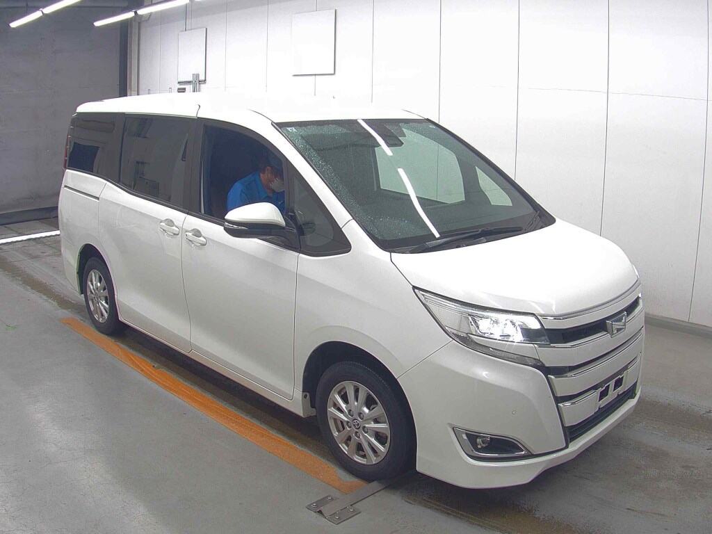 2024 TOYOTA GR YARIS RZ HIGH PERFORMANCE photo 3