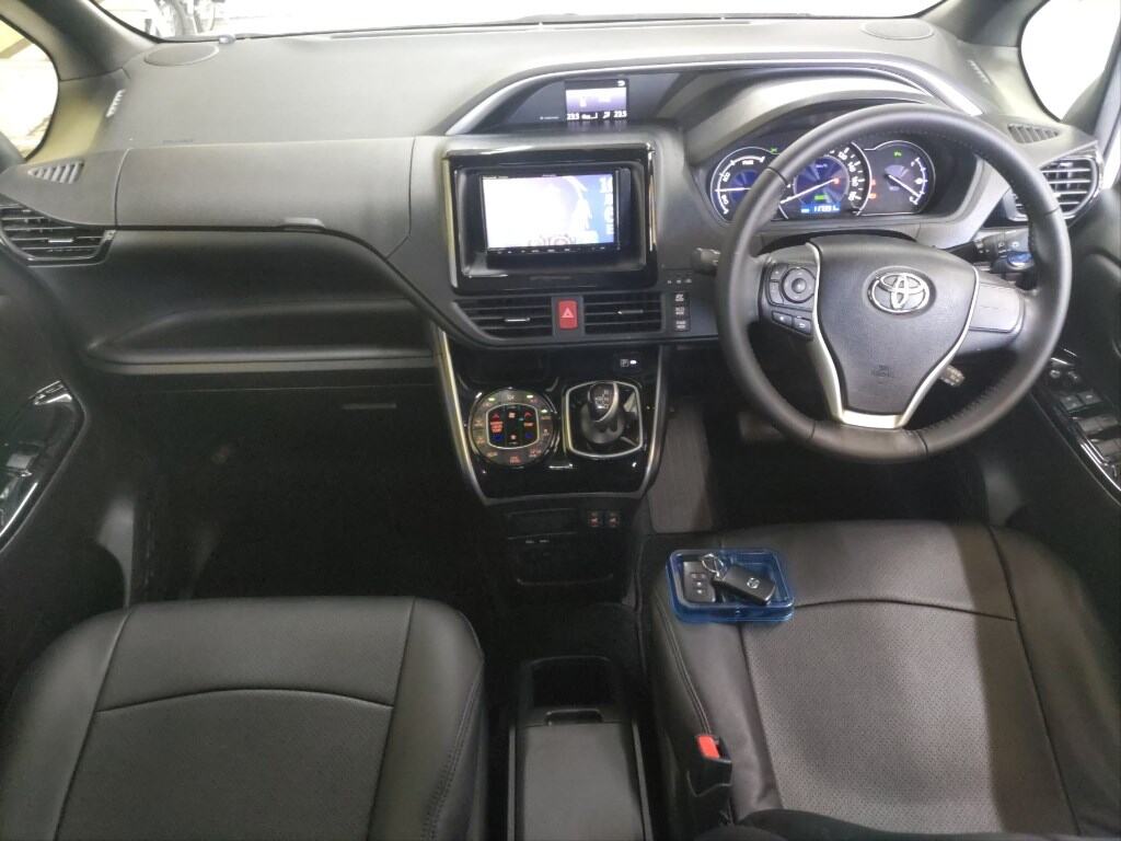2021 TOYOTA VOXY HYBRID ZS KIRAMEKI Ⅲ photo 3