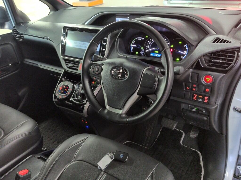 2021 TOYOTA VOXY HYBRID ZS KIRAMEKI Ⅲ photo 3
