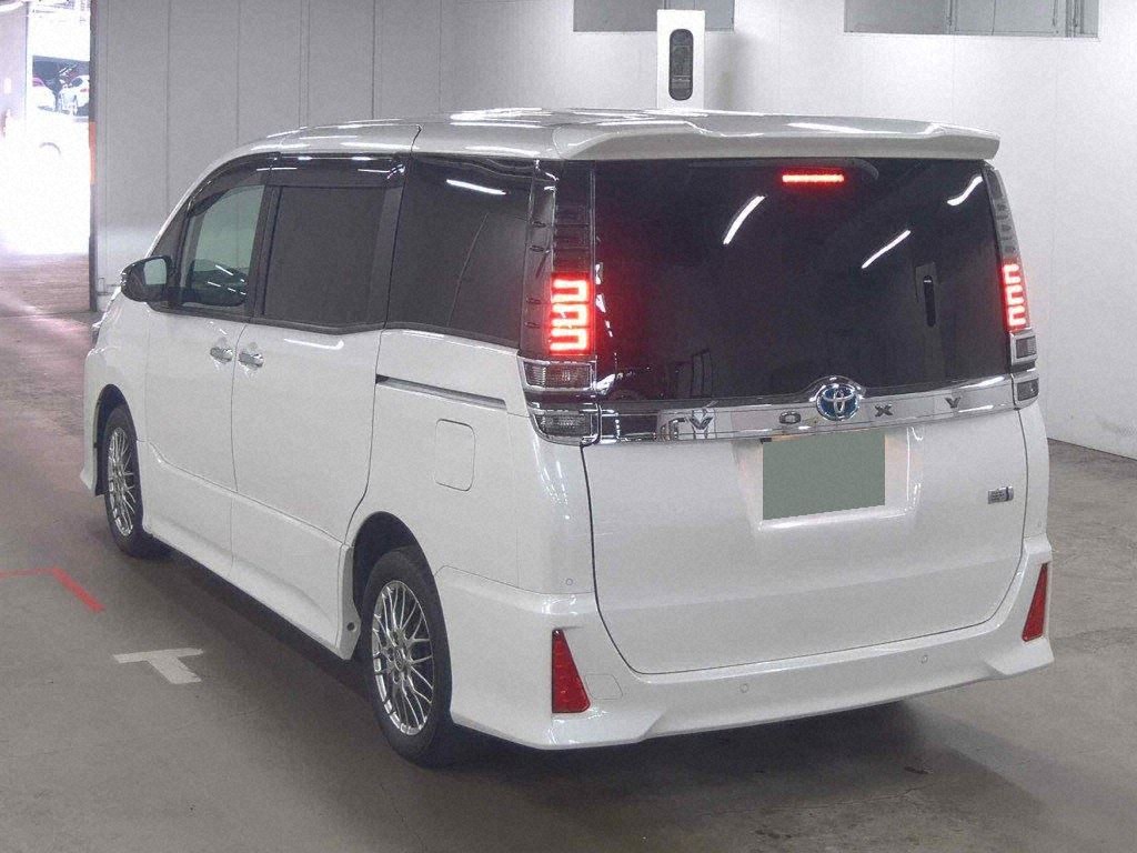 2021 TOYOTA VOXY HYBRID ZS KIRAMEKI Ⅲ photo 2