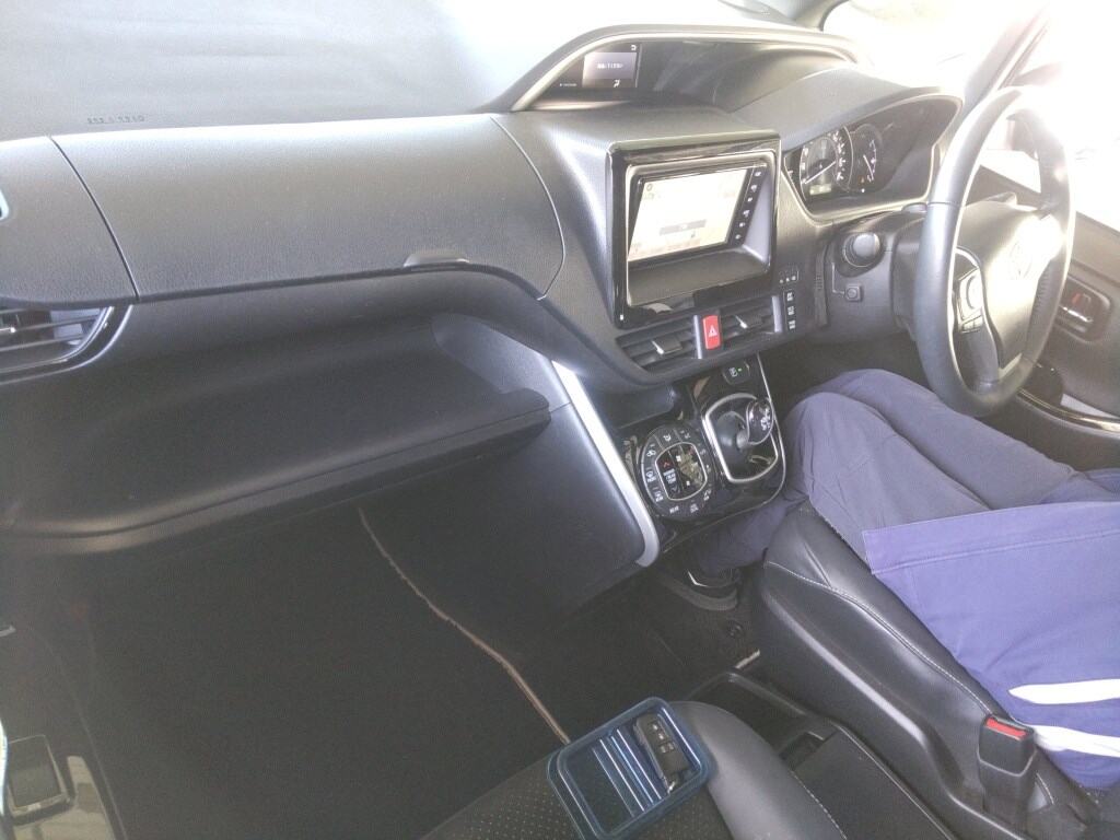 2021 TOYOTA VOXY HYBRID ZS KIRAMEKI Ⅲ photo 3