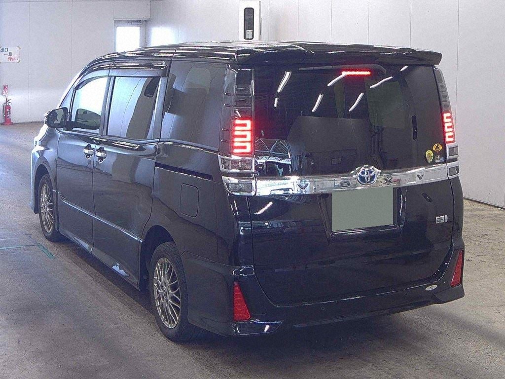 2021 TOYOTA VOXY HYBRID ZS KIRAMEKI Ⅲ photo 2