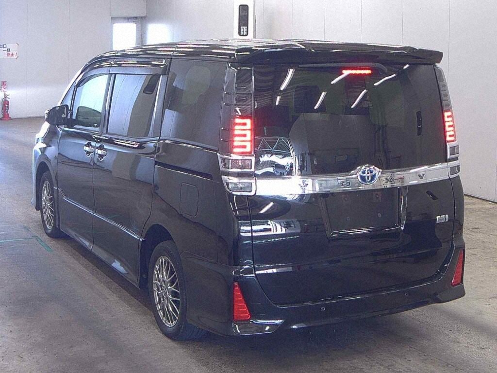 2021 TOYOTA VOXY HYBRID ZS KIRAMEKI Ⅲ photo 2